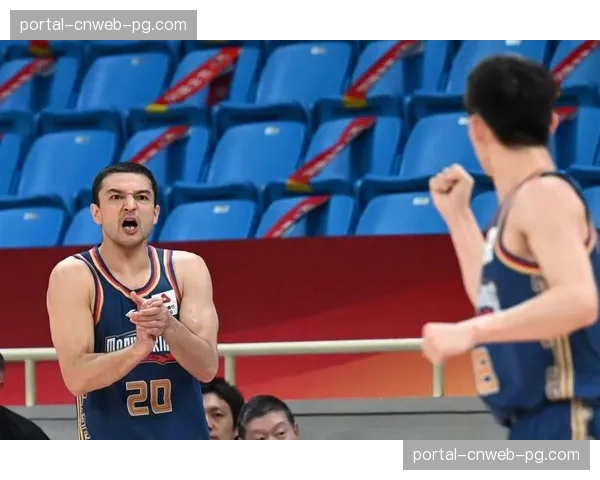 老将西热力江球员兼教练首个赛季结束,坦言挑战大于预期 老将西热力江球员兼教练首个赛季结束,坦言挑战大于预期